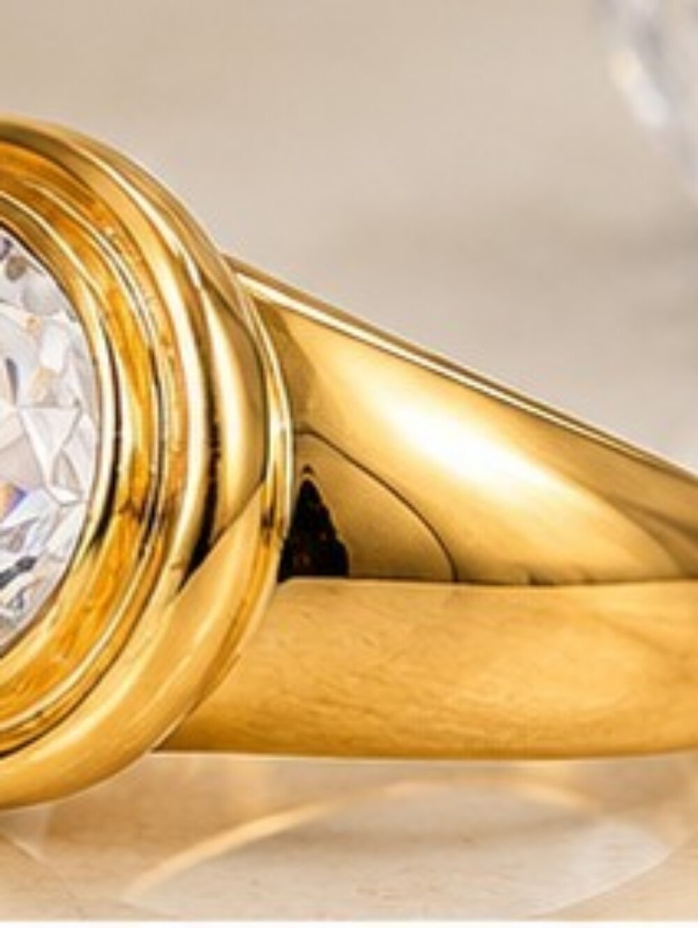 Vintage 1993 AAA+ CZ Ring 18K Triple Gold Plated East West Size 6 - Picture 4 of 13